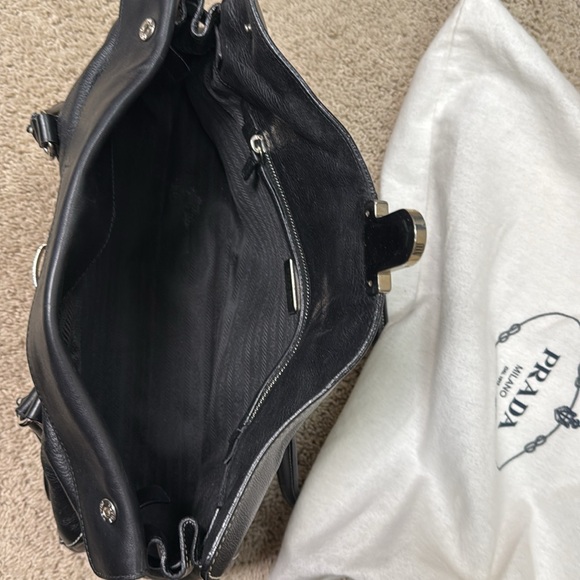 Prada bag - Picture 5 of 5